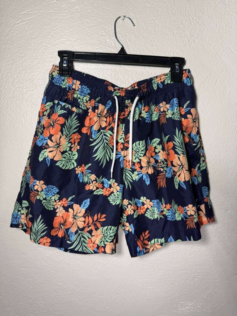 Trunks Surf & Swim Co Hawaiian Swim Trunks Navy Floral Size M